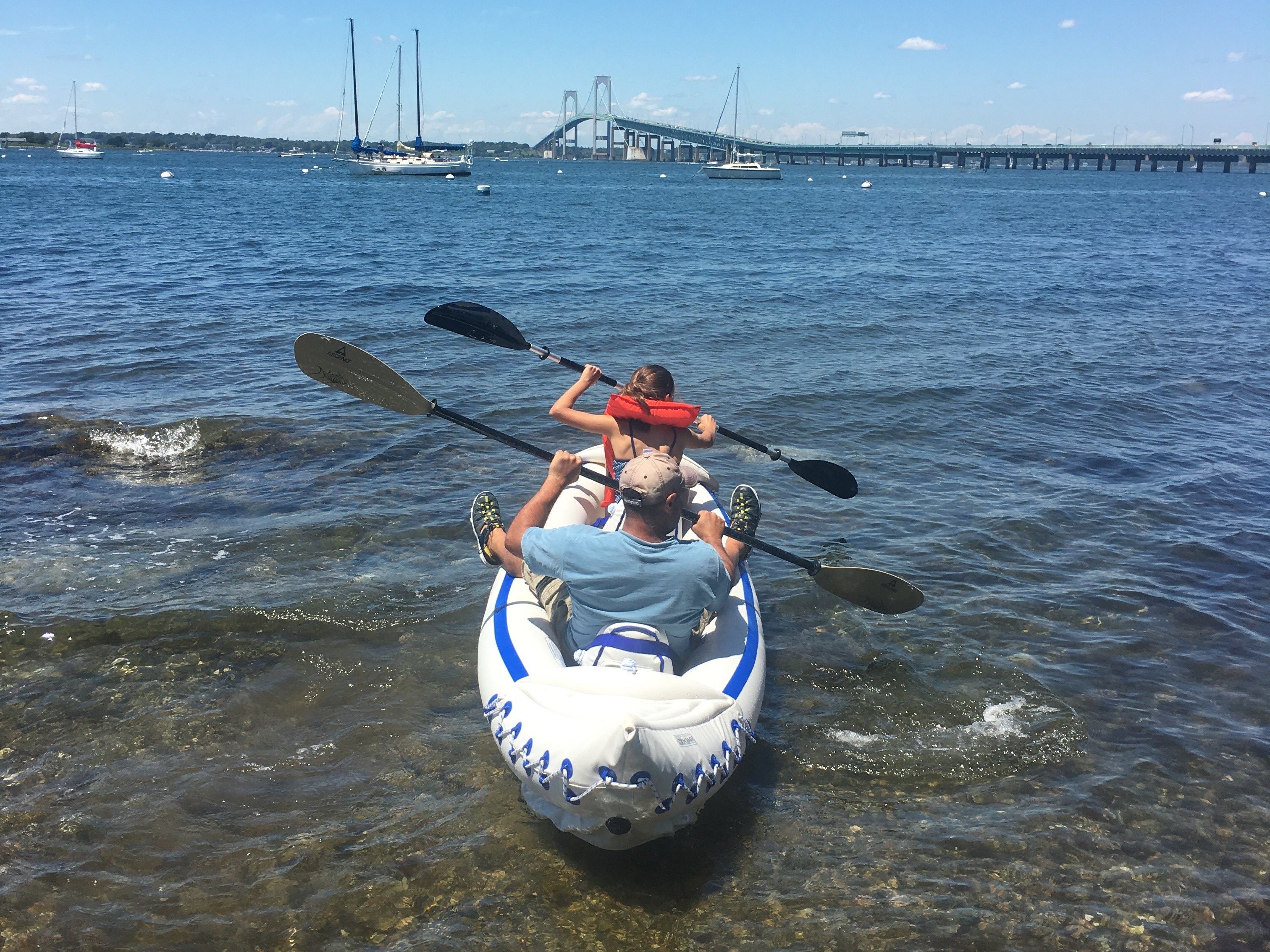 kayakers-on-the-bay
