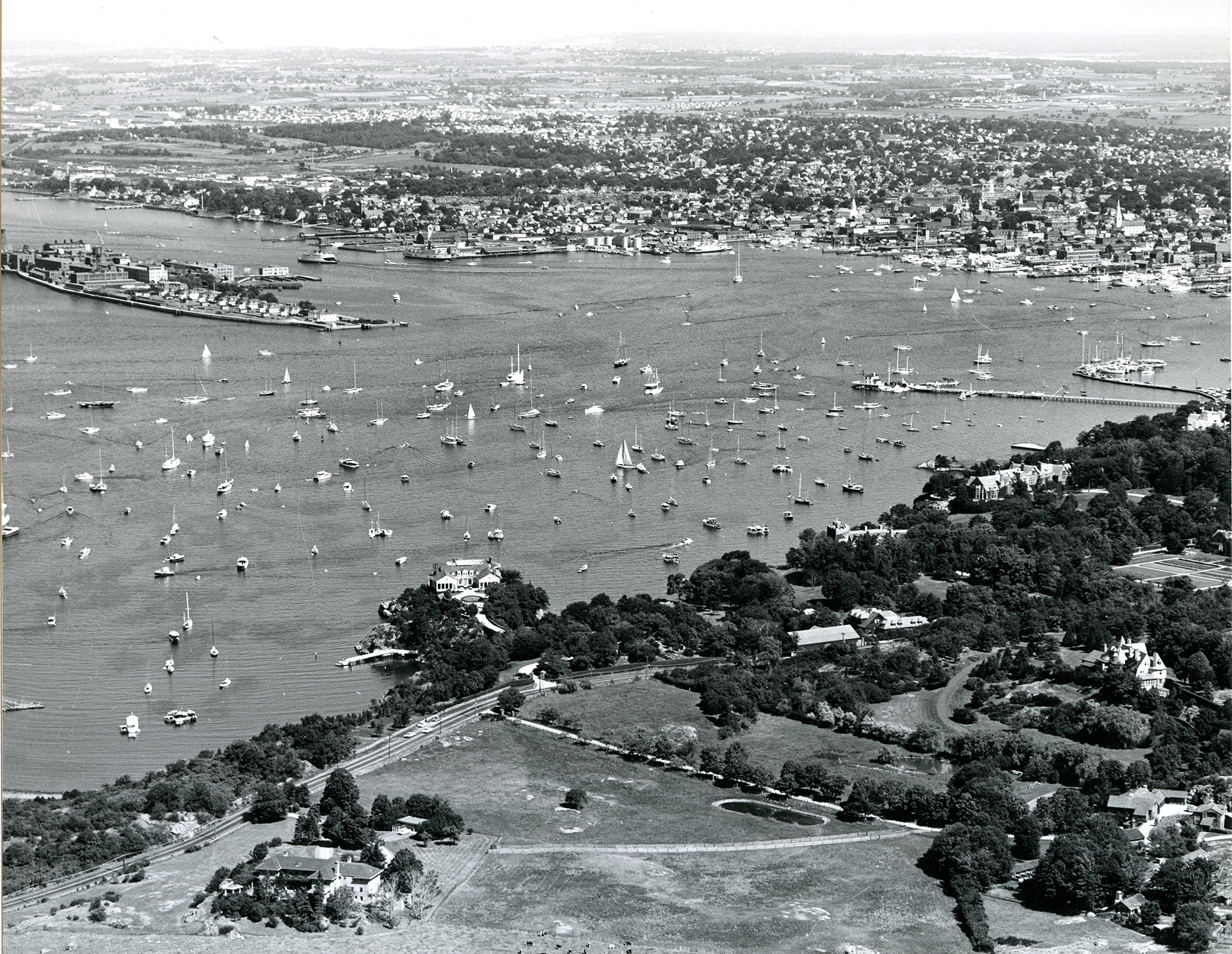 aerial-photo-of-Newport-Harbor-1960s