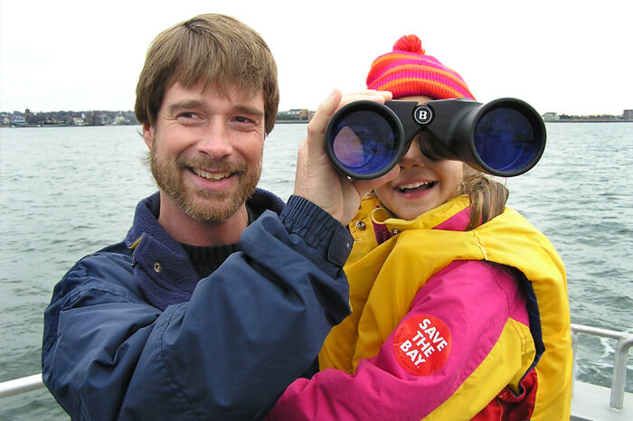 Father and Daughter on a seal tour 